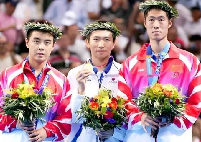 包含日本乒乓球队翻盘韩国乒乓球队,王皓一己之力扛起全队的词条 包含日本乒乓球队翻盘韩国乒乓球队,王皓一己之力扛起全队的词条