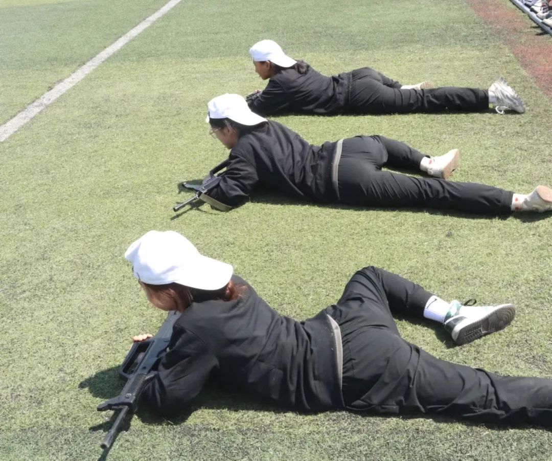 立陶宛选手实力强劲，意志坚定