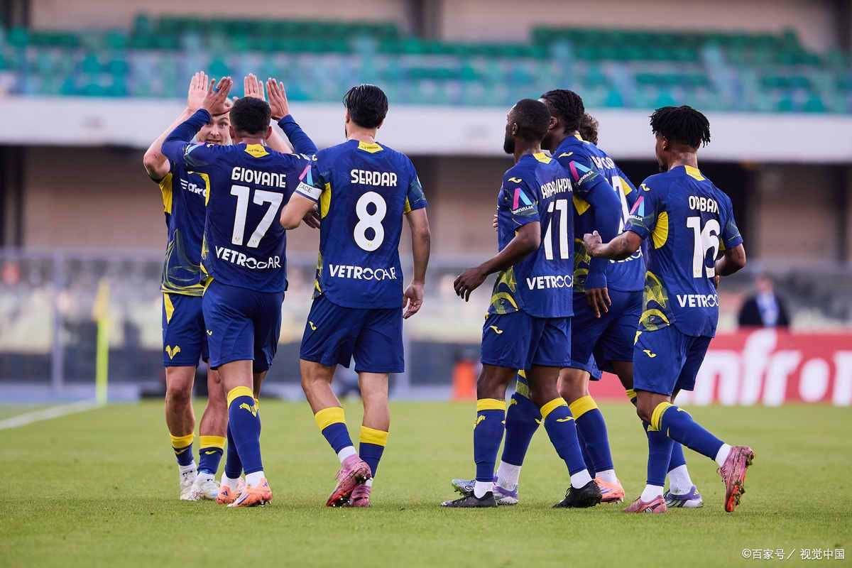 包含鹿岛鹿角备战欲继续杀进淘汰赛的词条