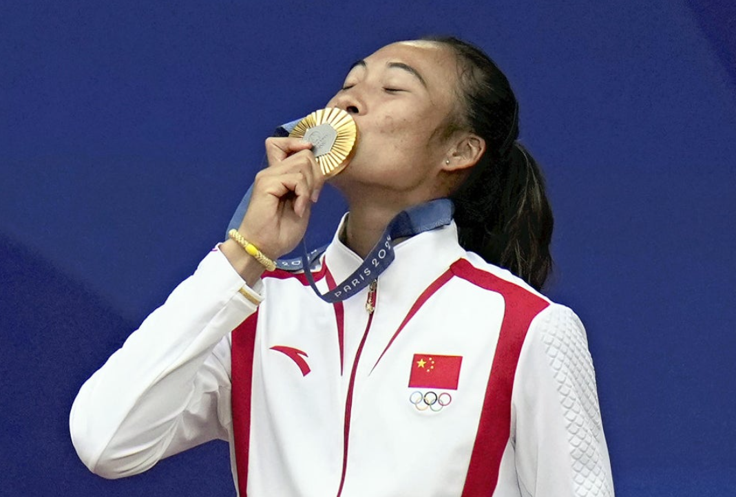 日本选手创造历史再次获得金牌