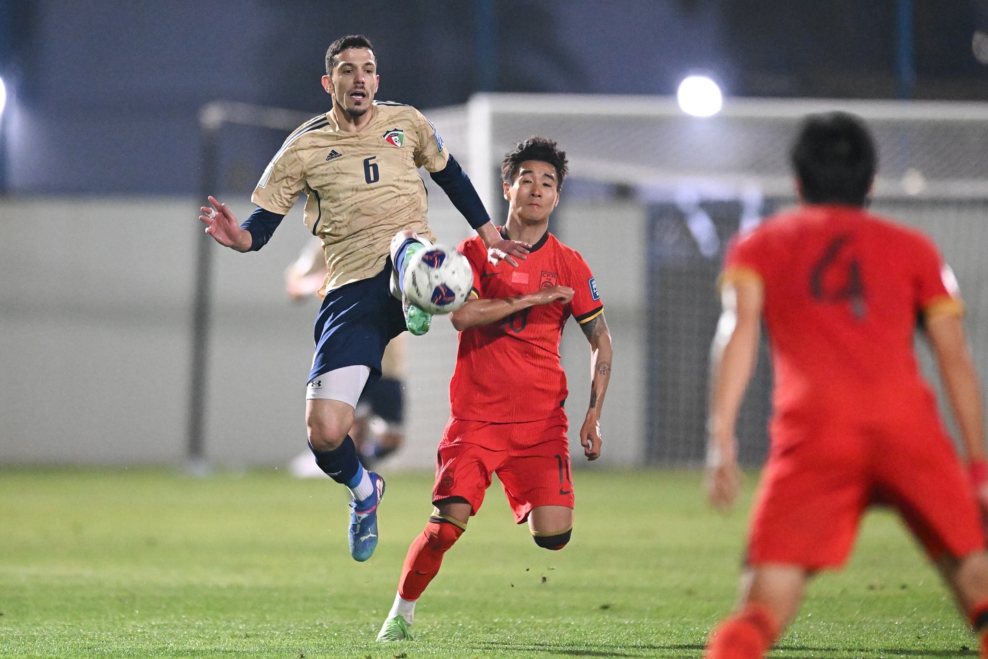 关于足球比赛瞬间风靡网络,成为热点话题的信息 关于足球比赛瞬间风靡网络,成为热点话题的信息