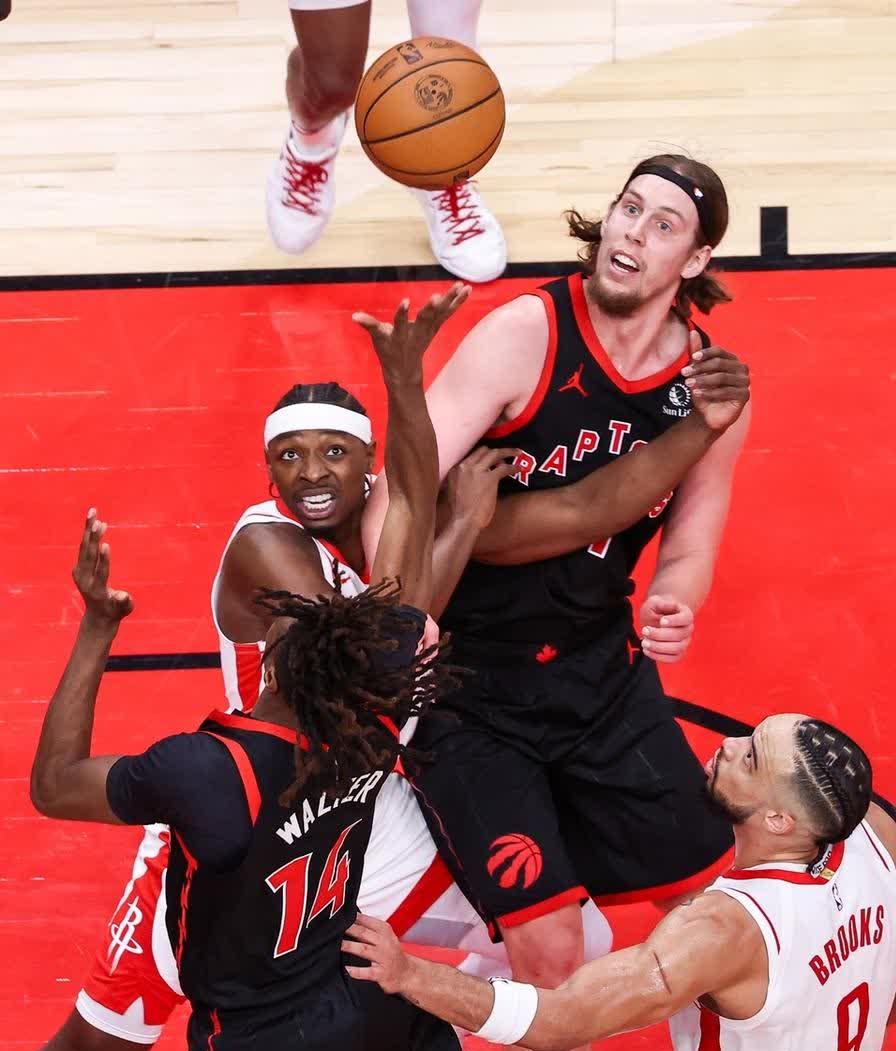 猛龙队友拼尽全力，球队士气高涨迎接未来挑战的简单介绍