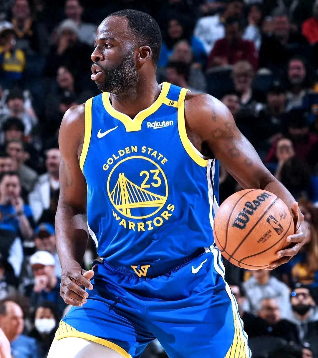 勇士队在主场大胜掘金队晋级下一轮的简单介绍