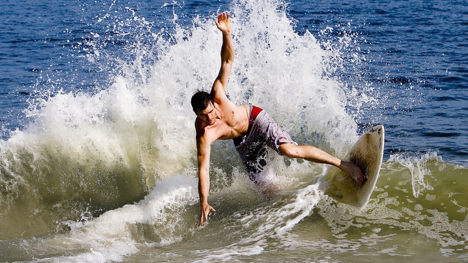 世界杯之夜的篮球诗篇，当克莱·汤普森打出统治级数据